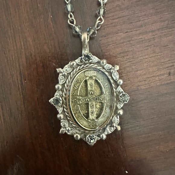 Virgins Saints and Angels Necklace - Picture 6 of 8